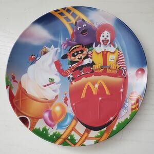 McDonald's 1993 Ronald‎ McDonald and Grimace plastic plates